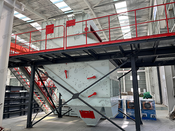 高頻篩，細(xì)物料篩分專家，效率高還不堵孔