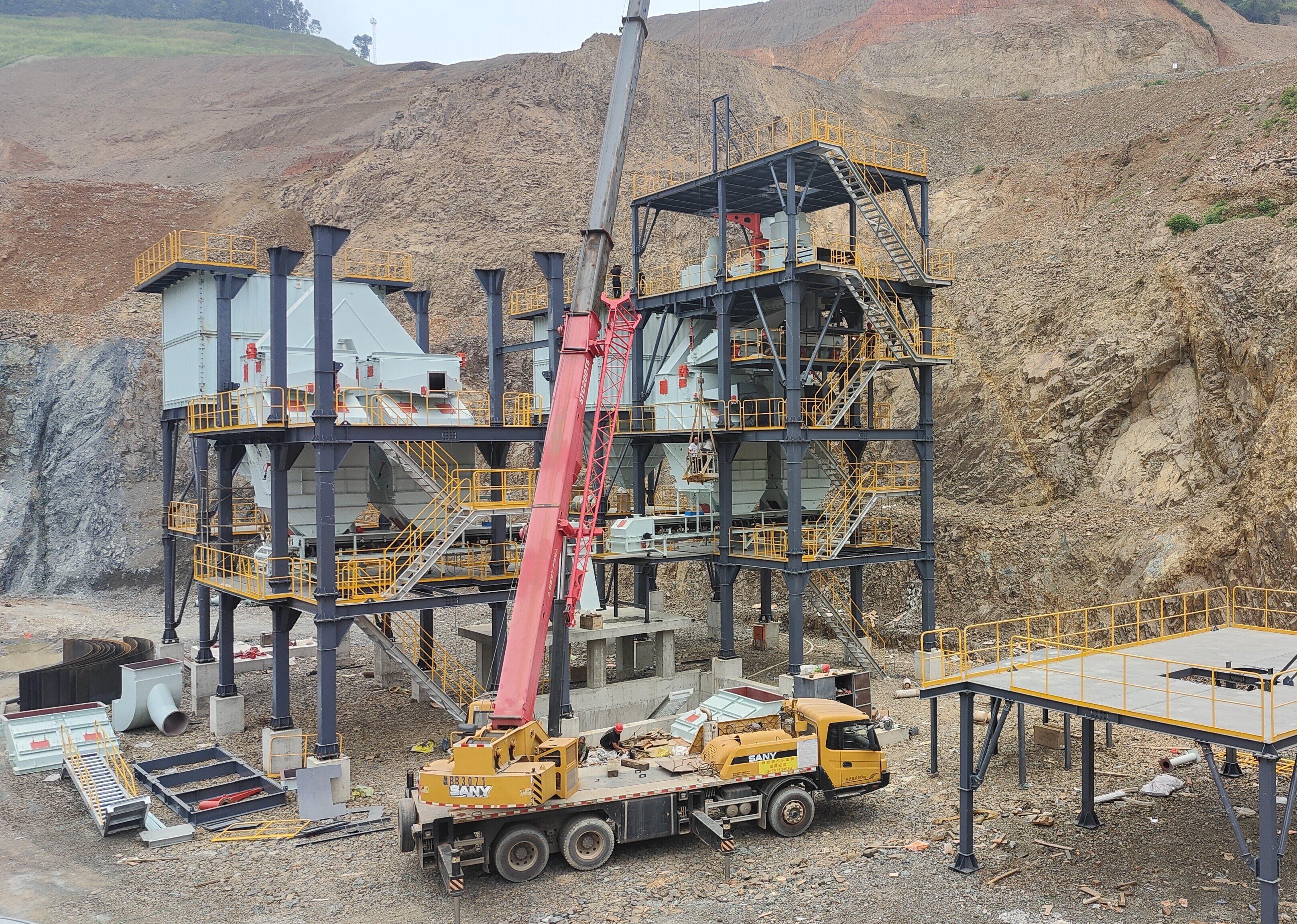 制砂樓 —— 從石到砂，一鍵轉(zhuǎn)換的制砂革命